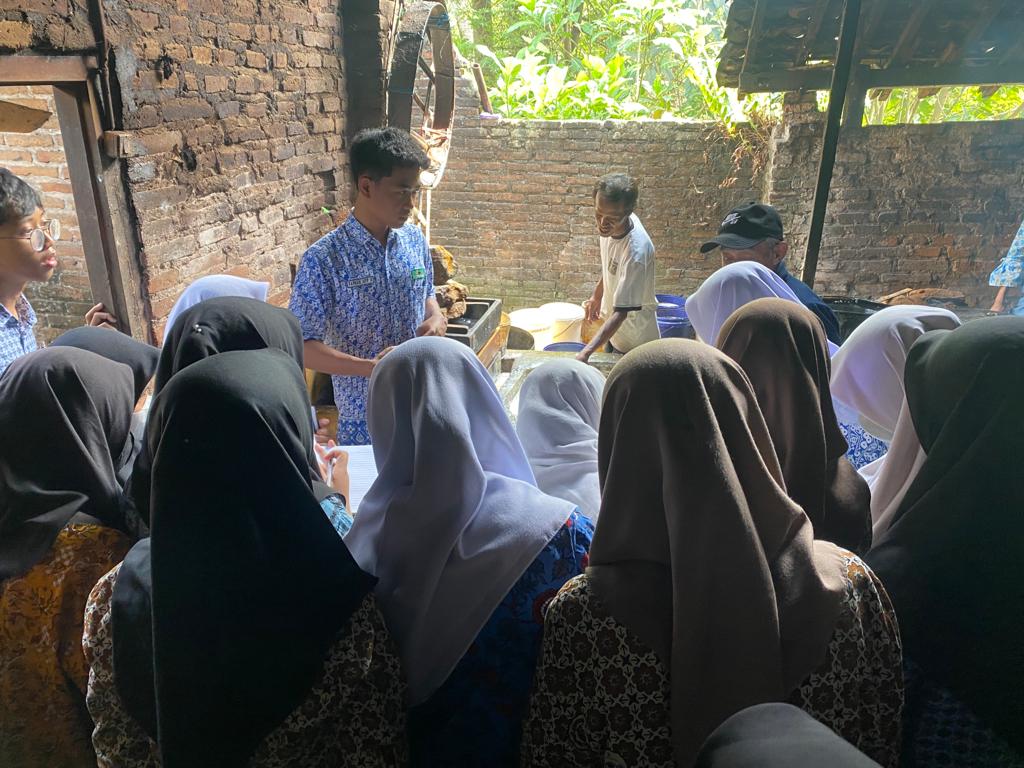 Foto Kunjungan Industri di Sentra Industri Tahu Srandakan